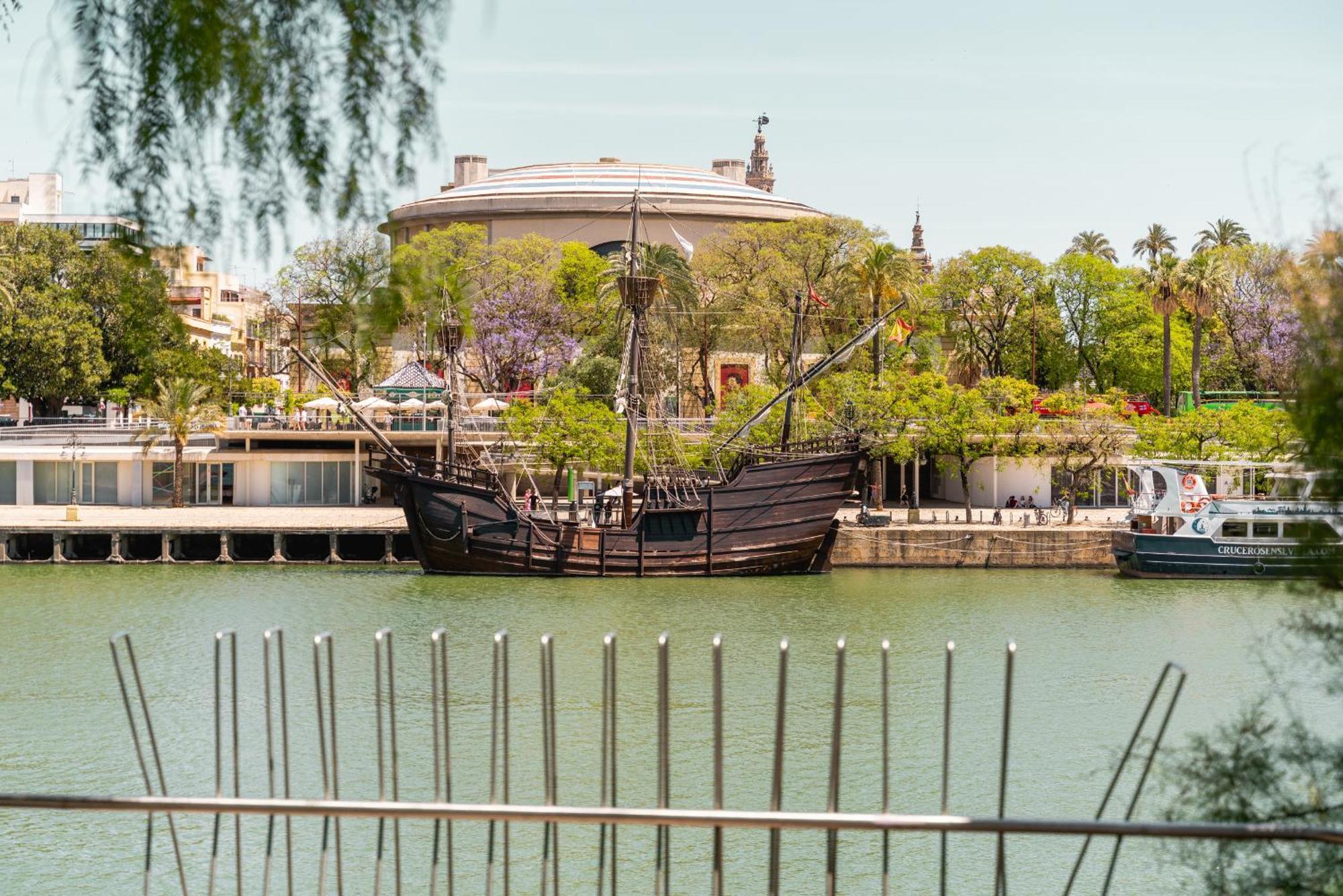 Betis River View Sevilla Exteriör bild